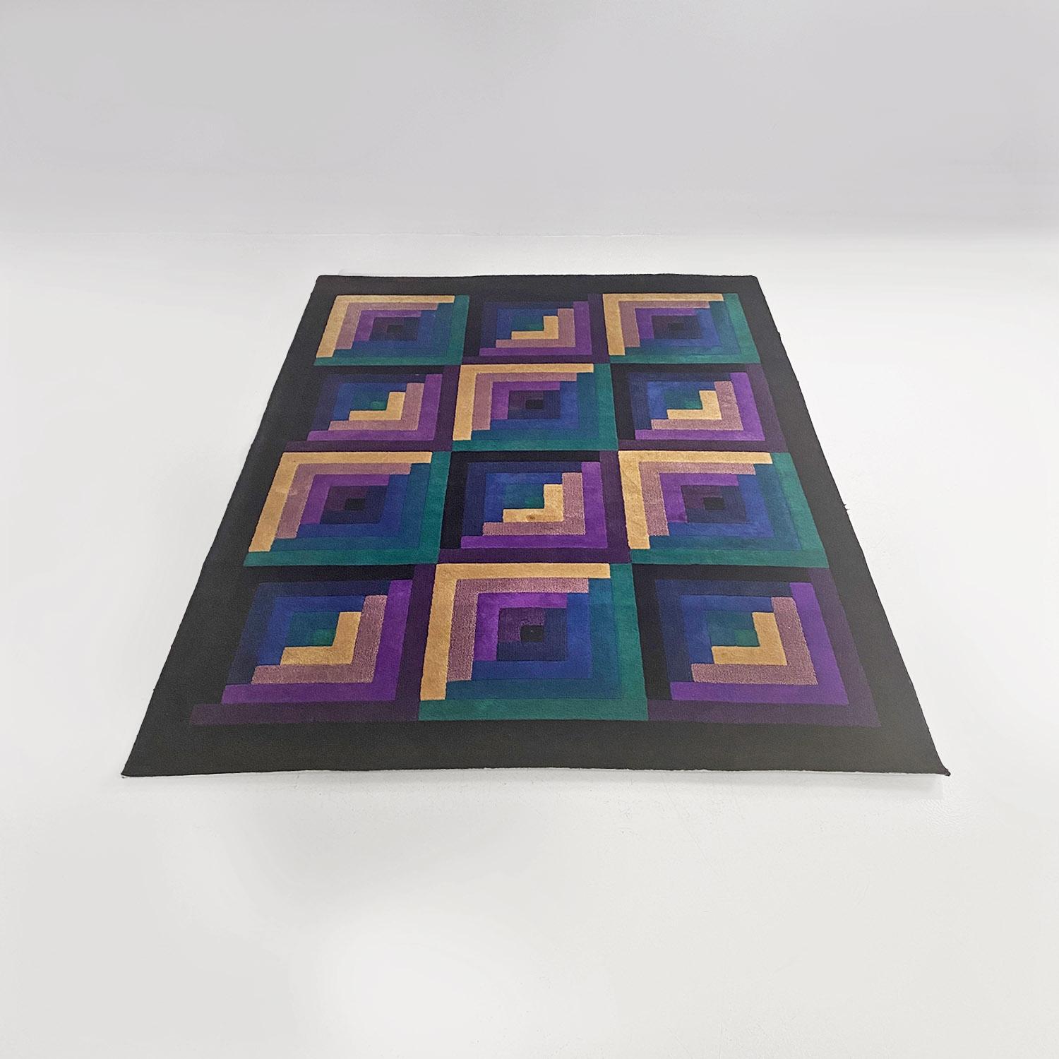 Italian modern virgin wool carpet geometric pattern by Missoni, T&J Vestor 1980 In Good Condition For Sale In MIlano, IT