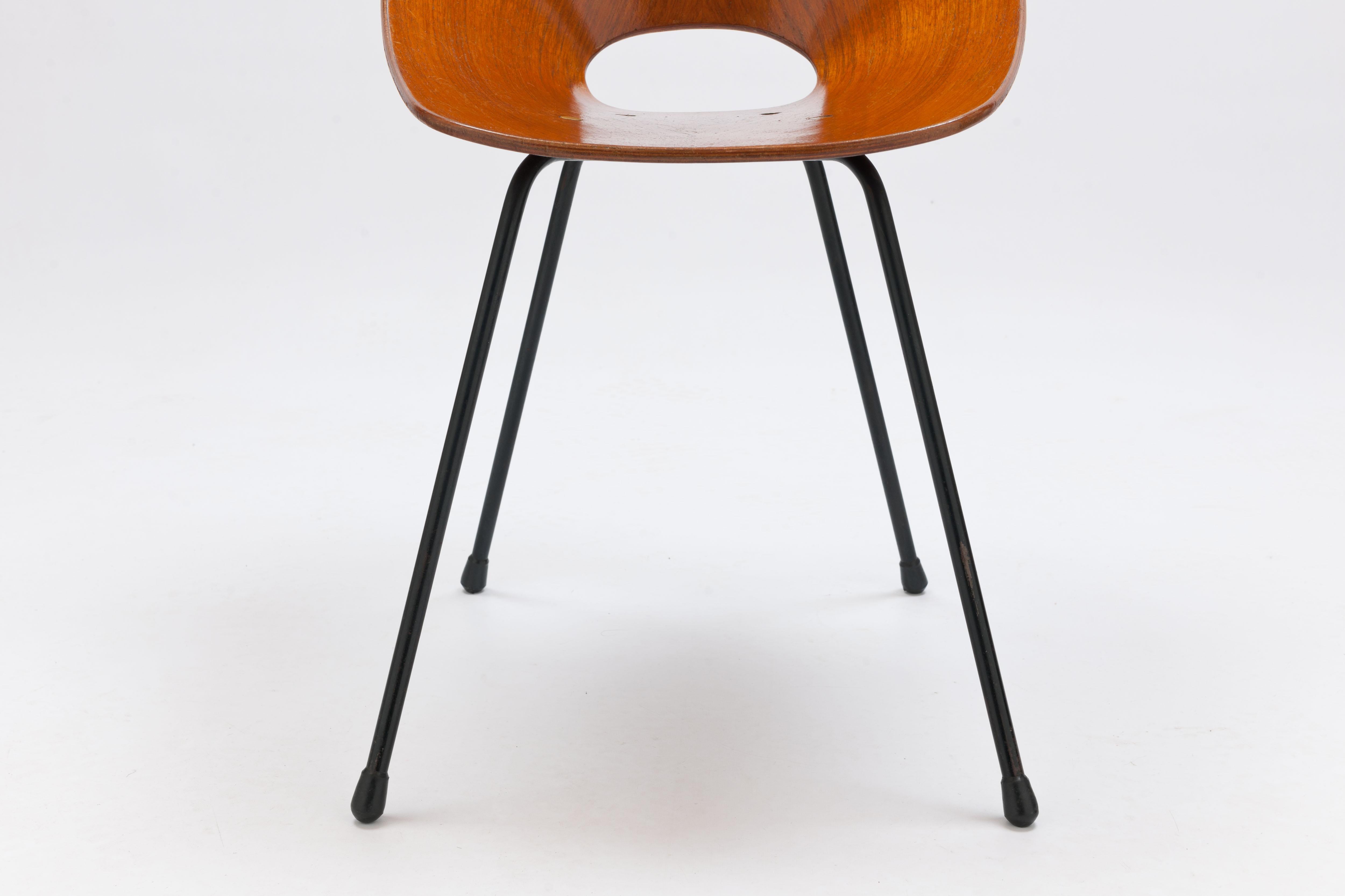 Vittorio Nobili Walnut Plywood & Brass 'Medea' Chair For Sale 5