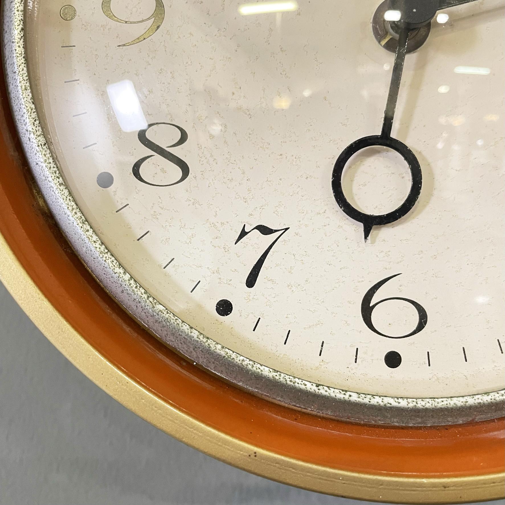 Modern Italian modern Wall clock in gold and orange wood and metal by Ritz, 1960s