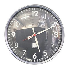 Orologio da parete moderno italiano in metallo grigio e nero di Boselli, anni '80