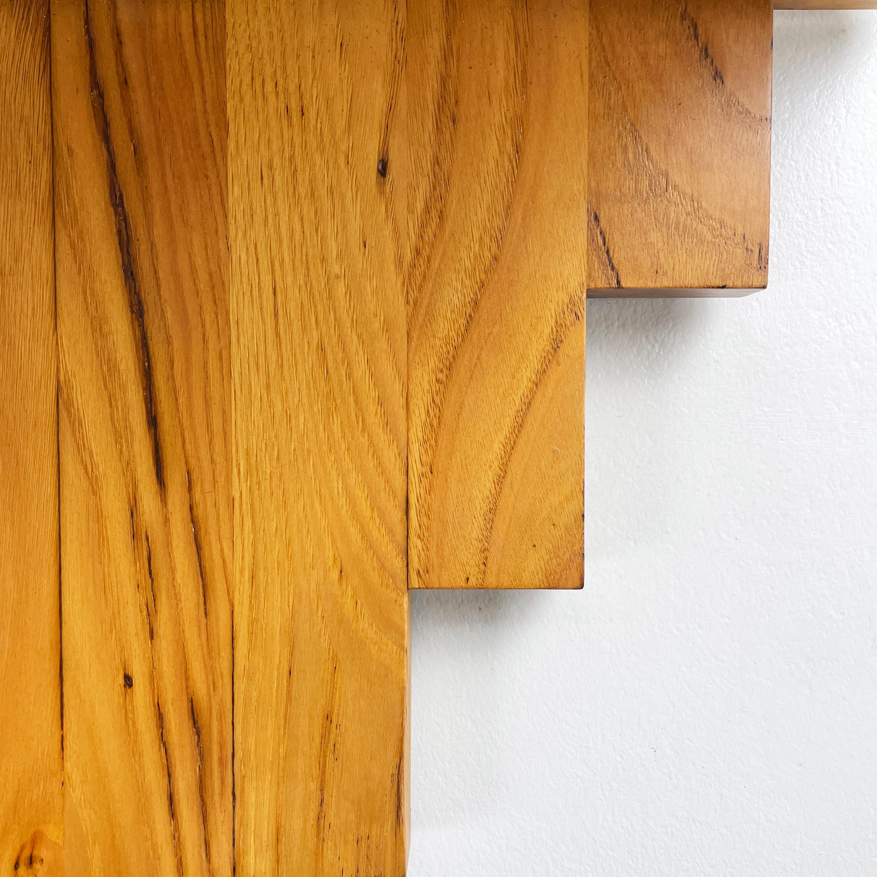 Italienisches modernes geometrisches Wandregal aus Holz, modern, 1980er Jahre im Angebot 6