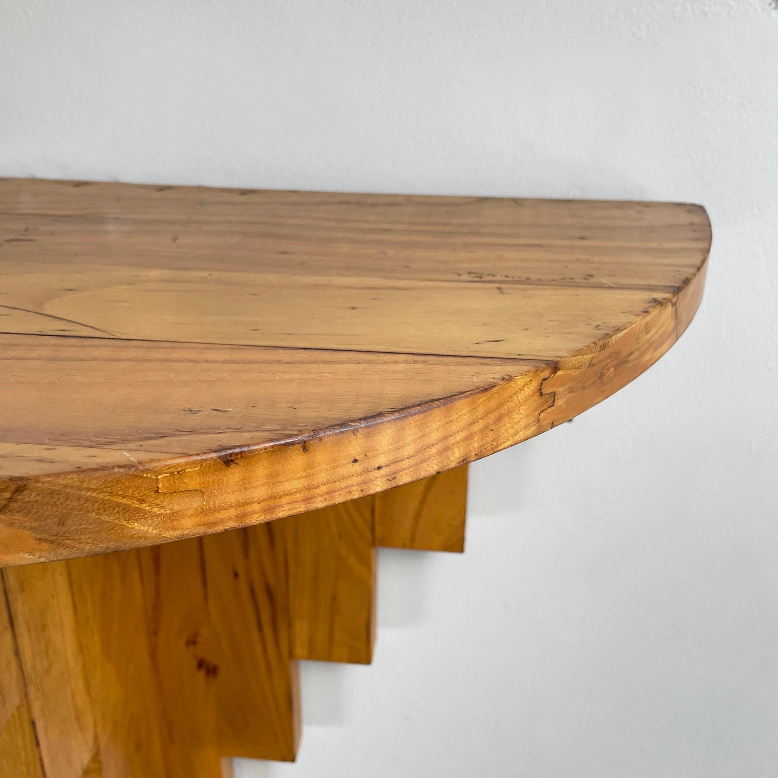 Italienisches modernes geometrisches Wandregal aus Holz, modern, 1980er Jahre (Ende des 20. Jahrhunderts) im Angebot