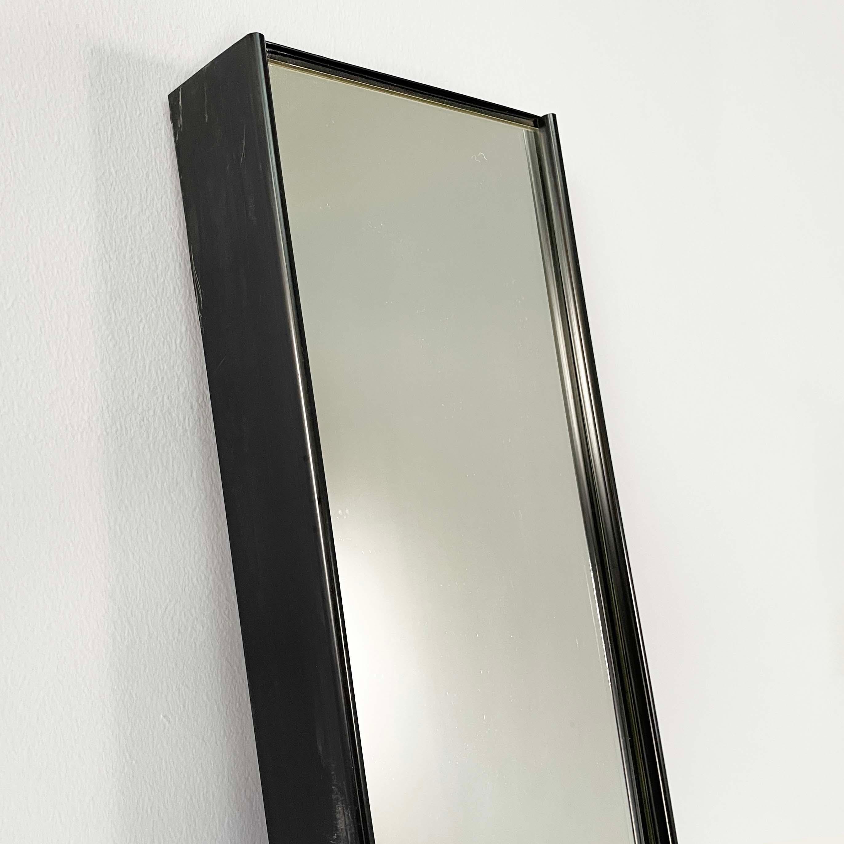 Italian modern Wall mirror hanger Gronda by Luciano Bertoncini for Elco, 1970s In Good Condition For Sale In MIlano, IT