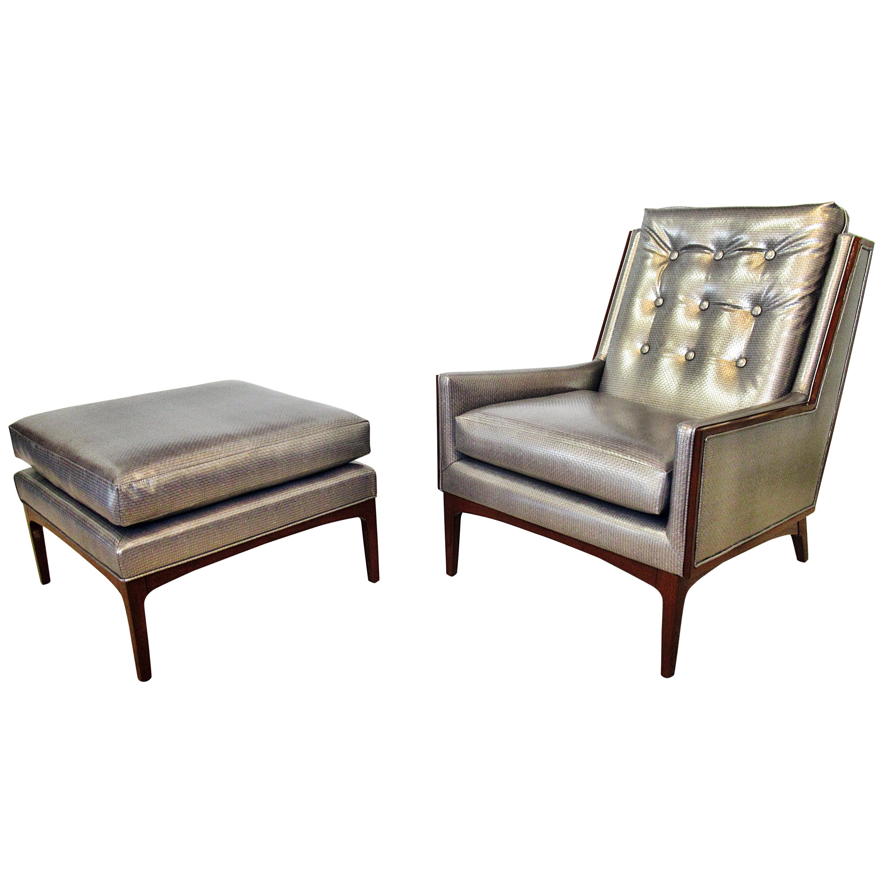 Moderner italienischer Sessel aus Nussbaumholz und passender Ottomane im Stil von Ponti, 1960er Jahre im Angebot