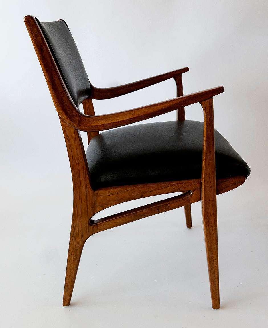 Italian Modern walnut armchair attributed to Campo and Graffi- related examples in de guttry Il mobile D' italiano degli anni 50 e 60.