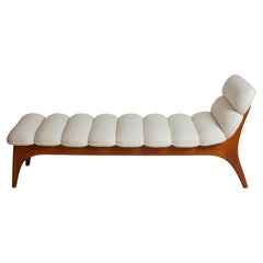 Italian Modern Walnut Daybed/Bench in Boucle Fabric