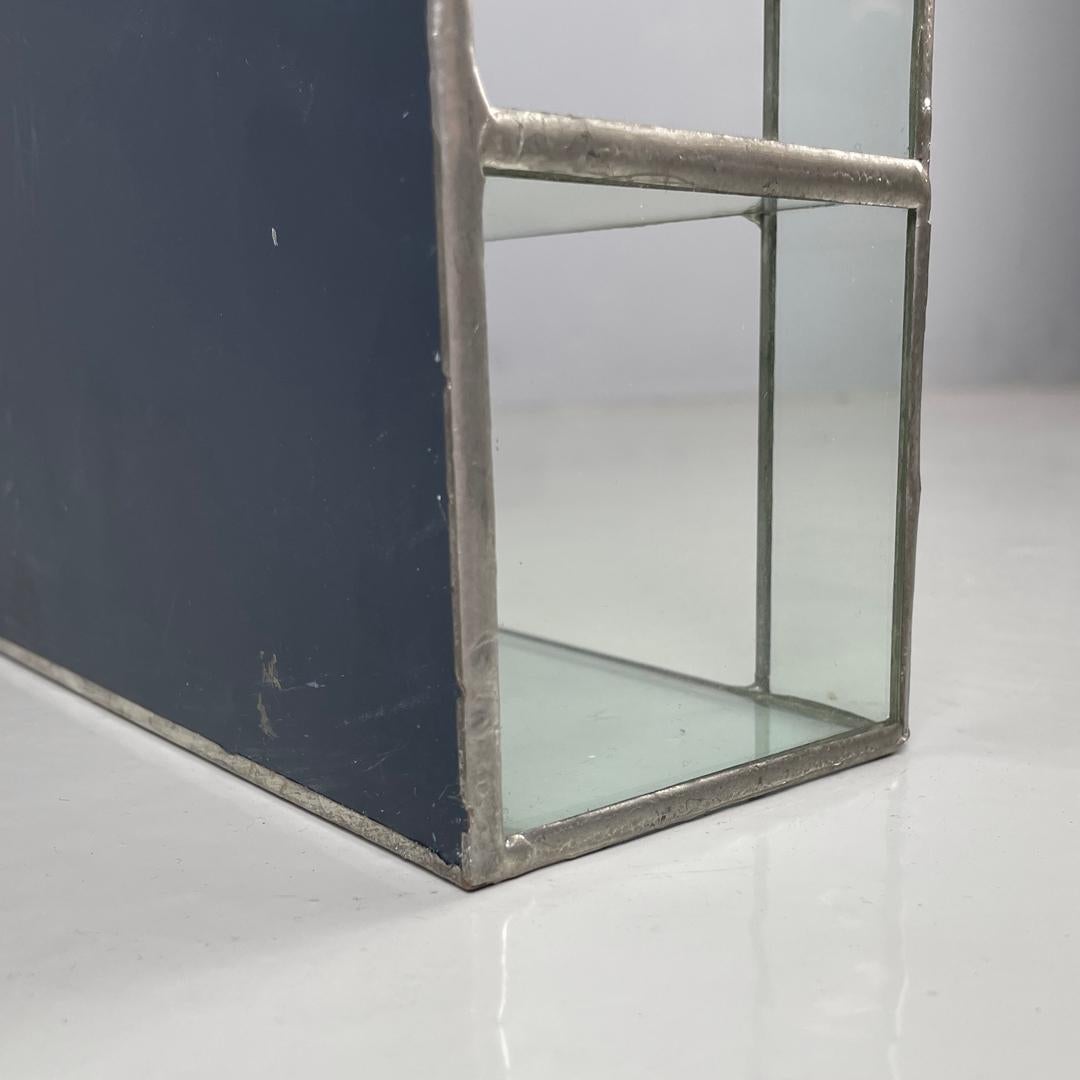 Italian modern welded glass and mirror display with three shelves, 1980s 13