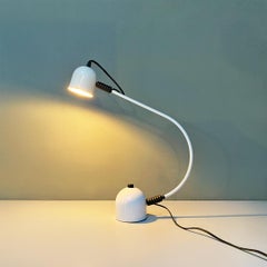 Moderne italienische verstellbare Tischlampe aus weißem und schwarzem Metall, 1980er Jahre