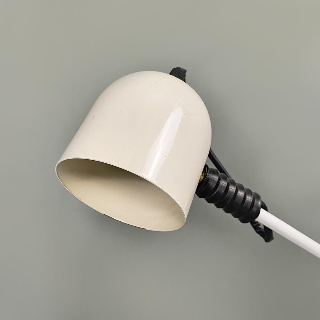 Italian Modern White and Black Metal Adjustable Table Lamp, 1980s For Sale 2