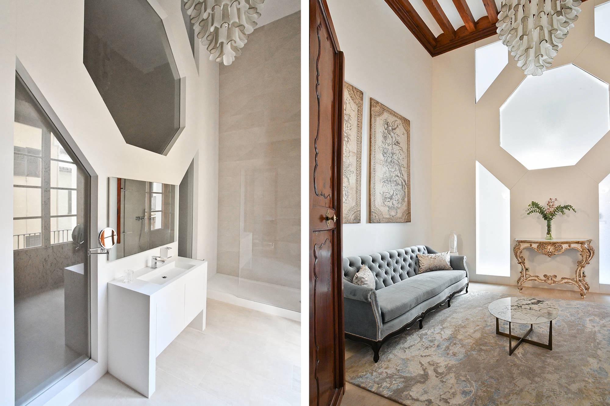Metallo Lampadario moderno italiano in vetro di Murano bianco e cristallo chiaro a foglia di sella, oro in vendita