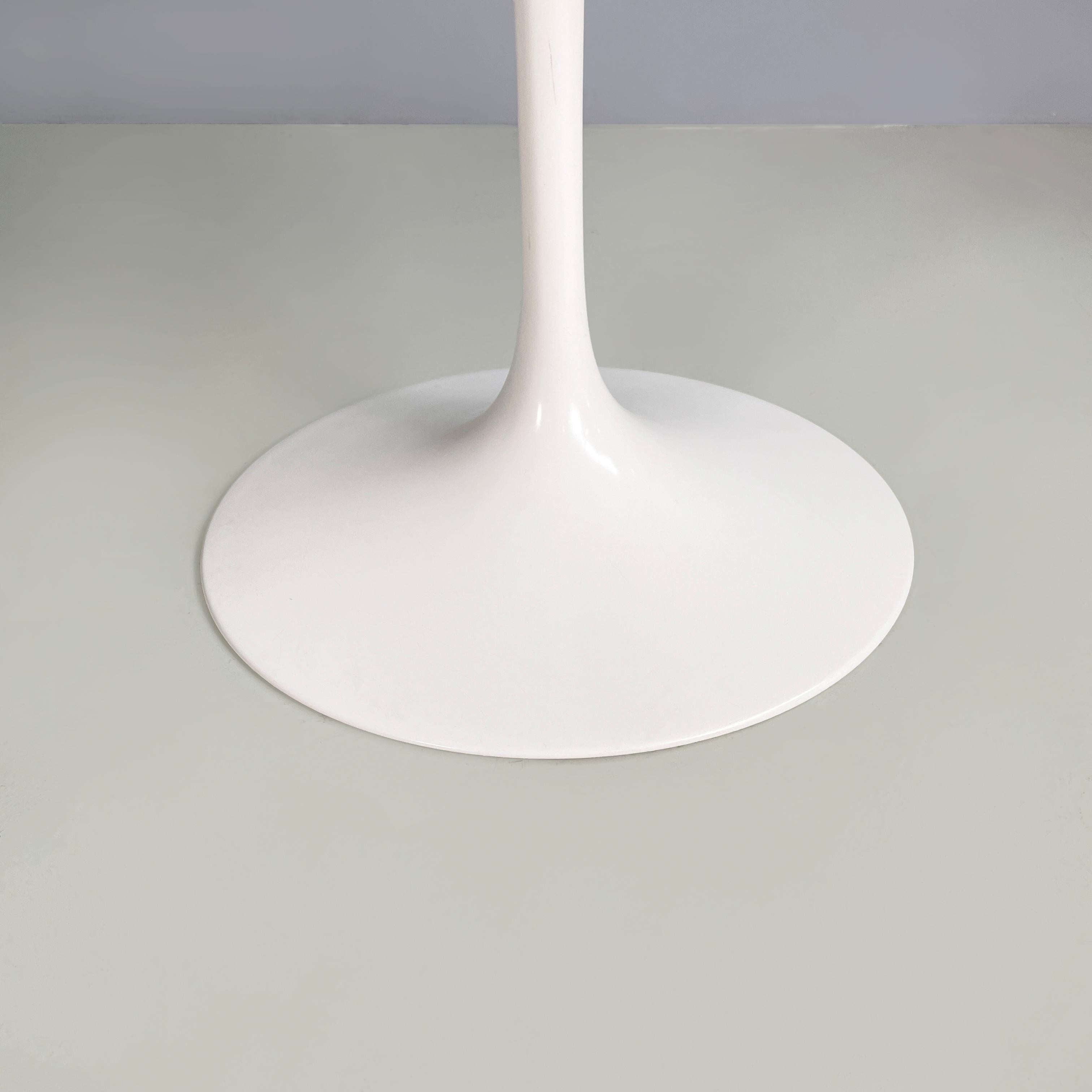 Table de salle à manger blanche moderne italienne Tulip d'Eero Saarinen pour Knoll, 2011 en vente 3