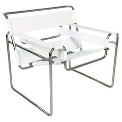 Italian modern white leather armchair Wassily by Marcel Breuer for Gavina, 1960s