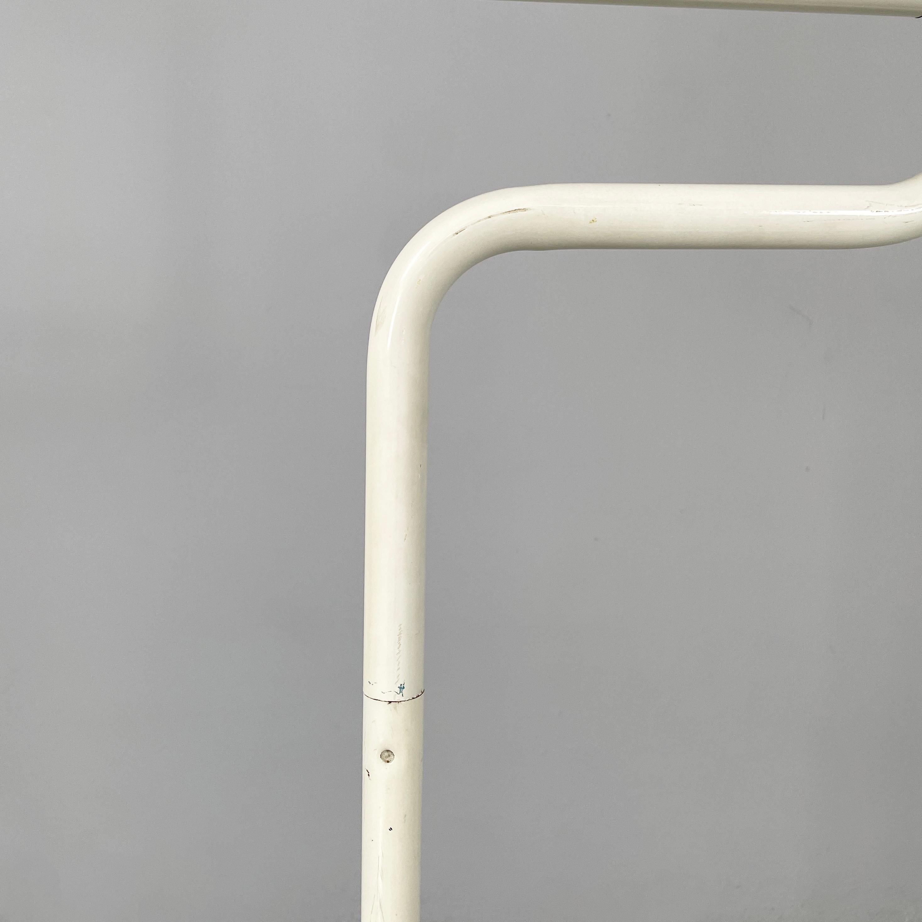 Italian modern White metal valet stand coat hanger by Gieffe, 1970s For Sale 6