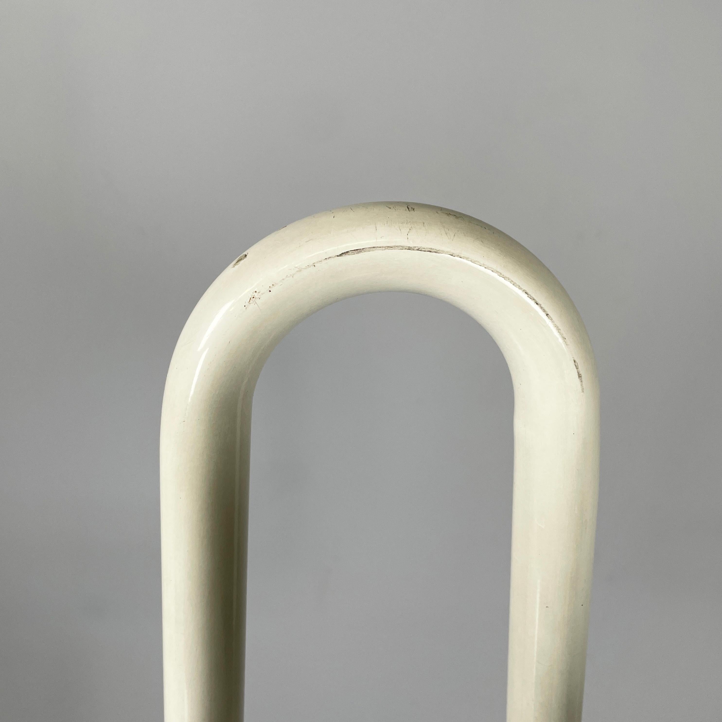 Metal Italian modern White metal valet stand coat hanger by Gieffe, 1970s For Sale