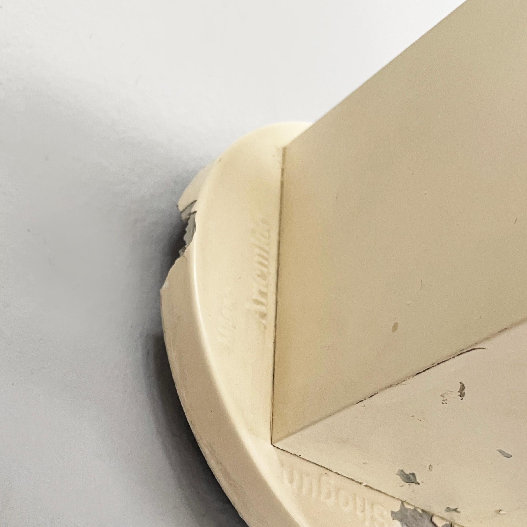 Italian modern white metal wall lamp Shogun by Mario Botta for Artemide, 1980s For Sale 8