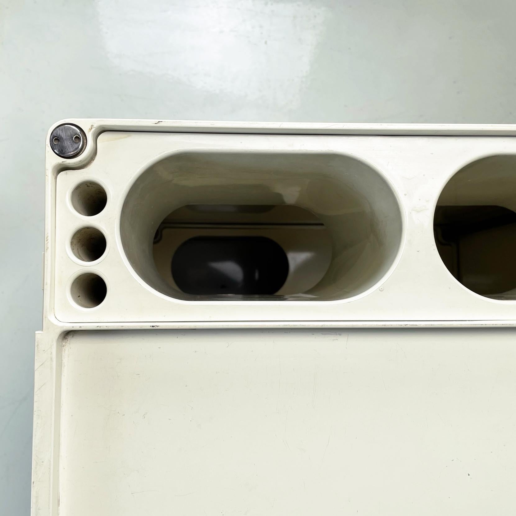 Italian Modern White Plastic Cart Boby by Joe Colombo for Bieffeplast, 1968 14