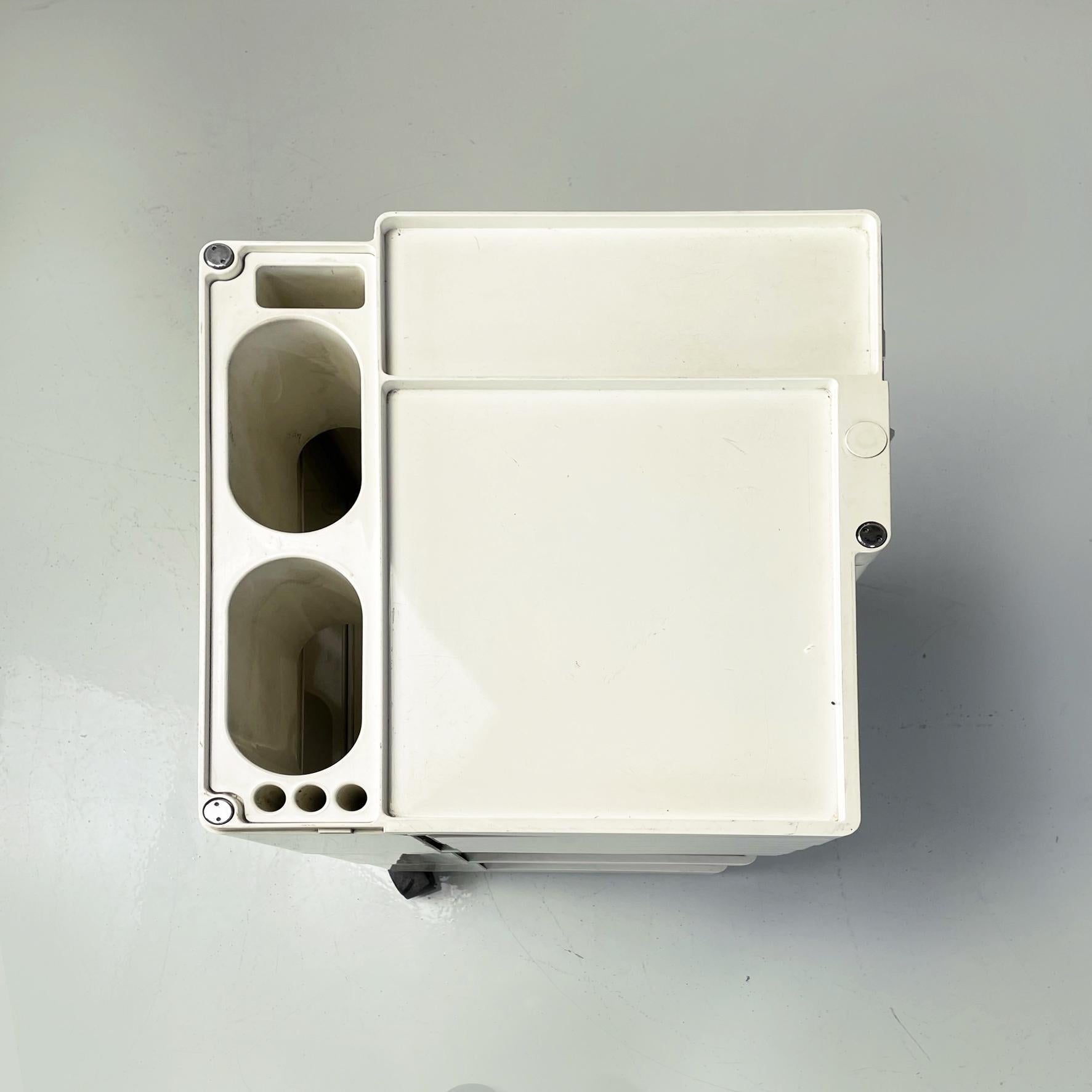 Italian Modern White Plastic Cart Boby by Joe Colombo for Bieffeplast, 1968 3