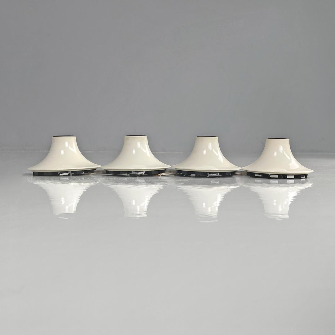 Late 20th Century Italian modern white plastic wall lamps Teti Vico Magistretti for Artemide 1970s