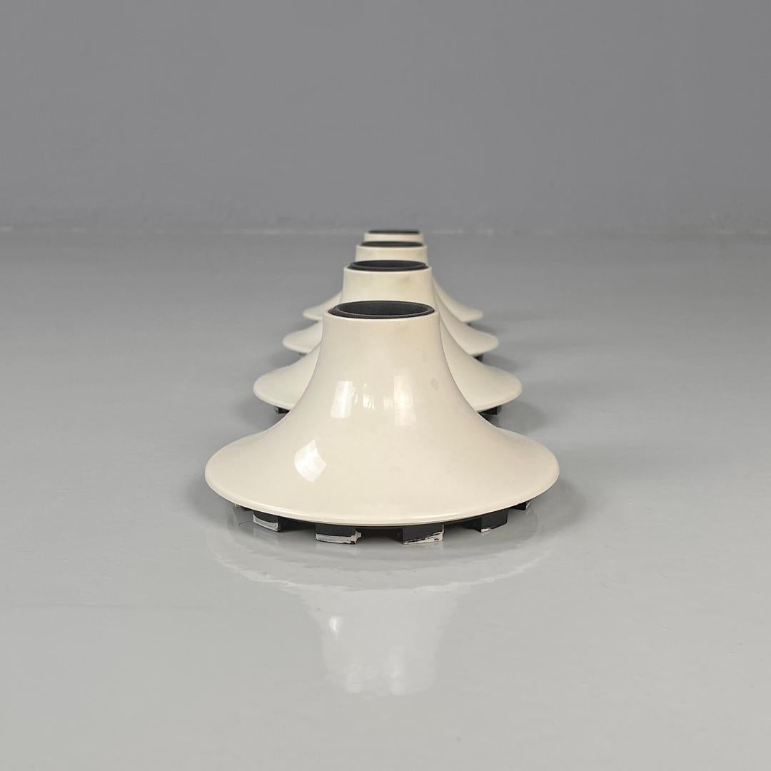 Italian modern white plastic wall lamps Teti Vico Magistretti for Artemide 1970s 1