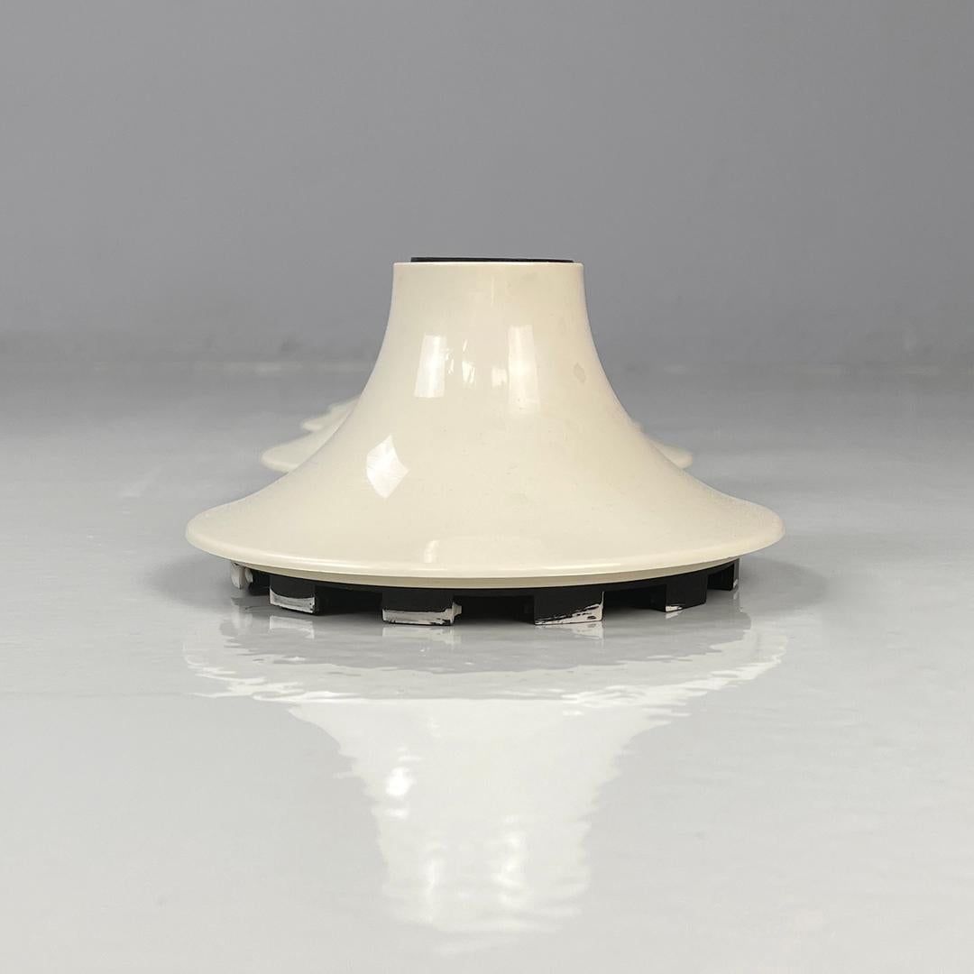 Italian modern white plastic wall lamps Teti Vico Magistretti for Artemide 1970s 2