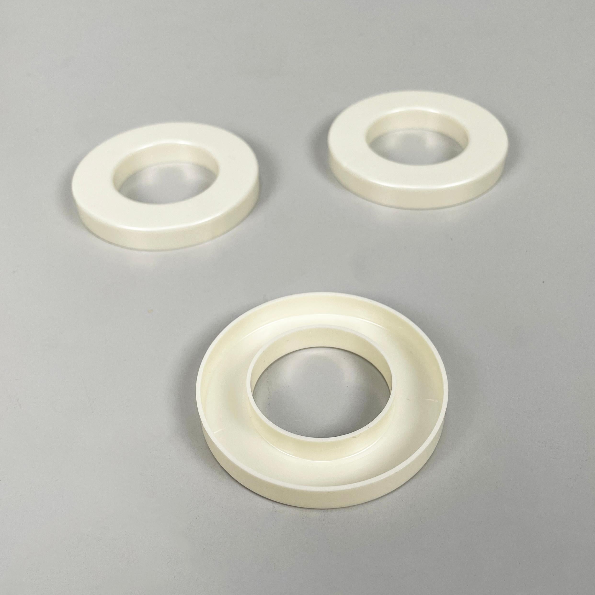 Italian modern white rings for perpetual wall calendar by Ring A Date, 2020s For Sale 2