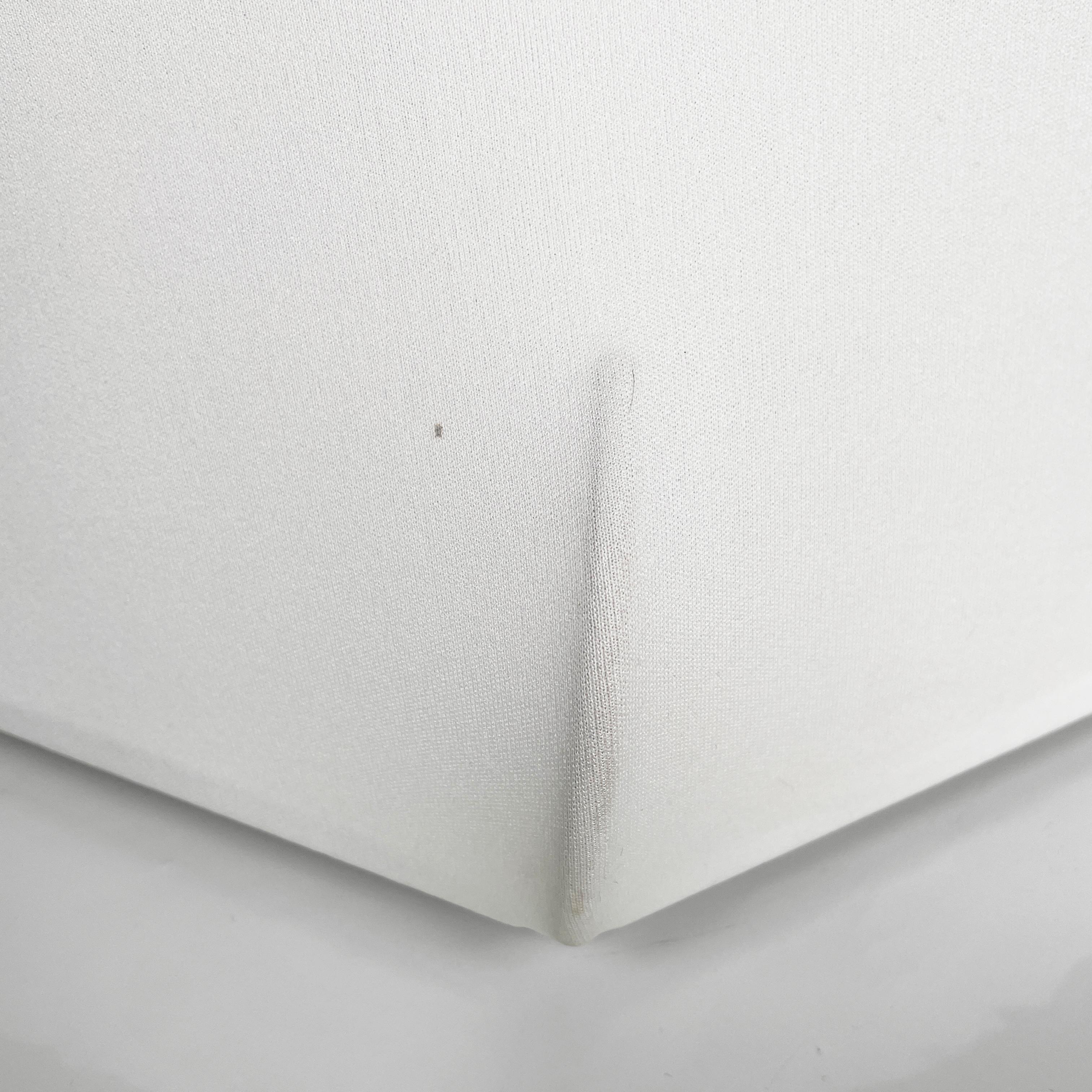 Italian modern white table lamps Kaori 1 by Kazuhide Takahama for Sirrah, 1970s For Sale 1