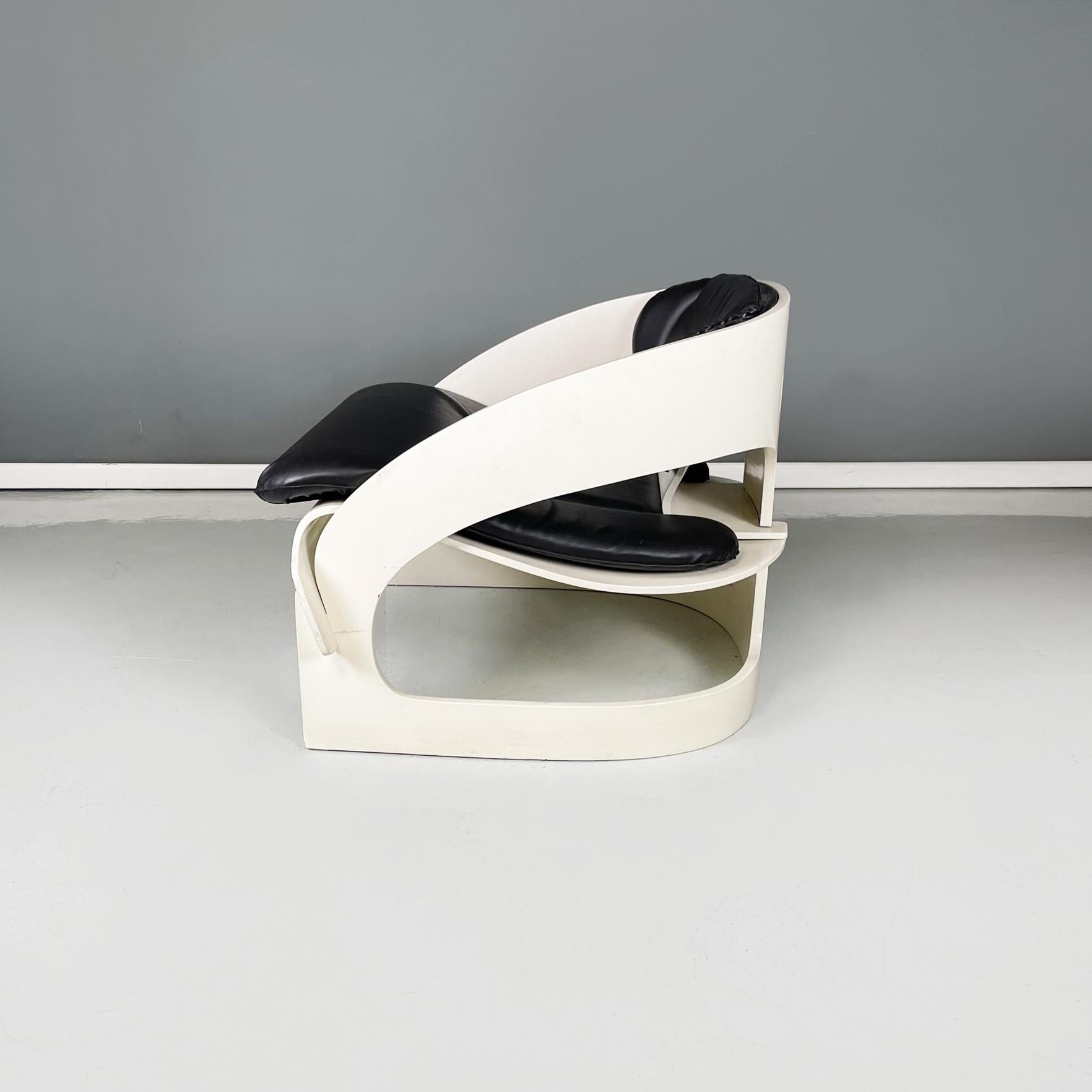 Modern Italian modern white wood Armchair mod. 4801 by Joe Colombo for Kartell, 1970s