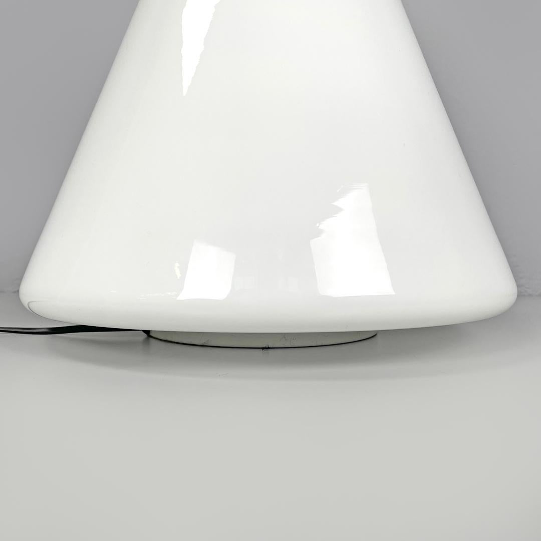 Italian modern white yellow Murano glass table lamp Grande Rio Giusto Toso 1970s For Sale 8