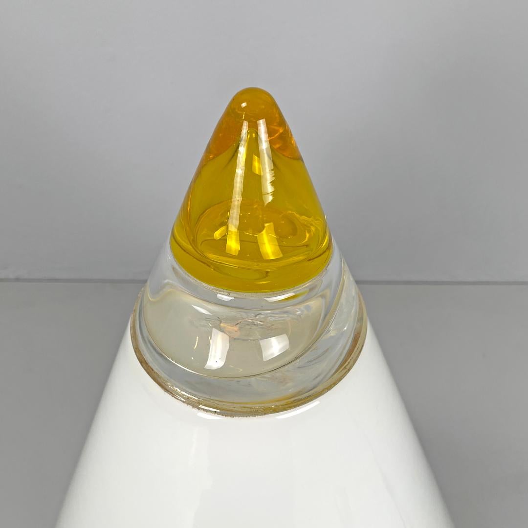 Italian modern white yellow Murano glass table lamp Grande Rio Giusto Toso 1970s For Sale 3