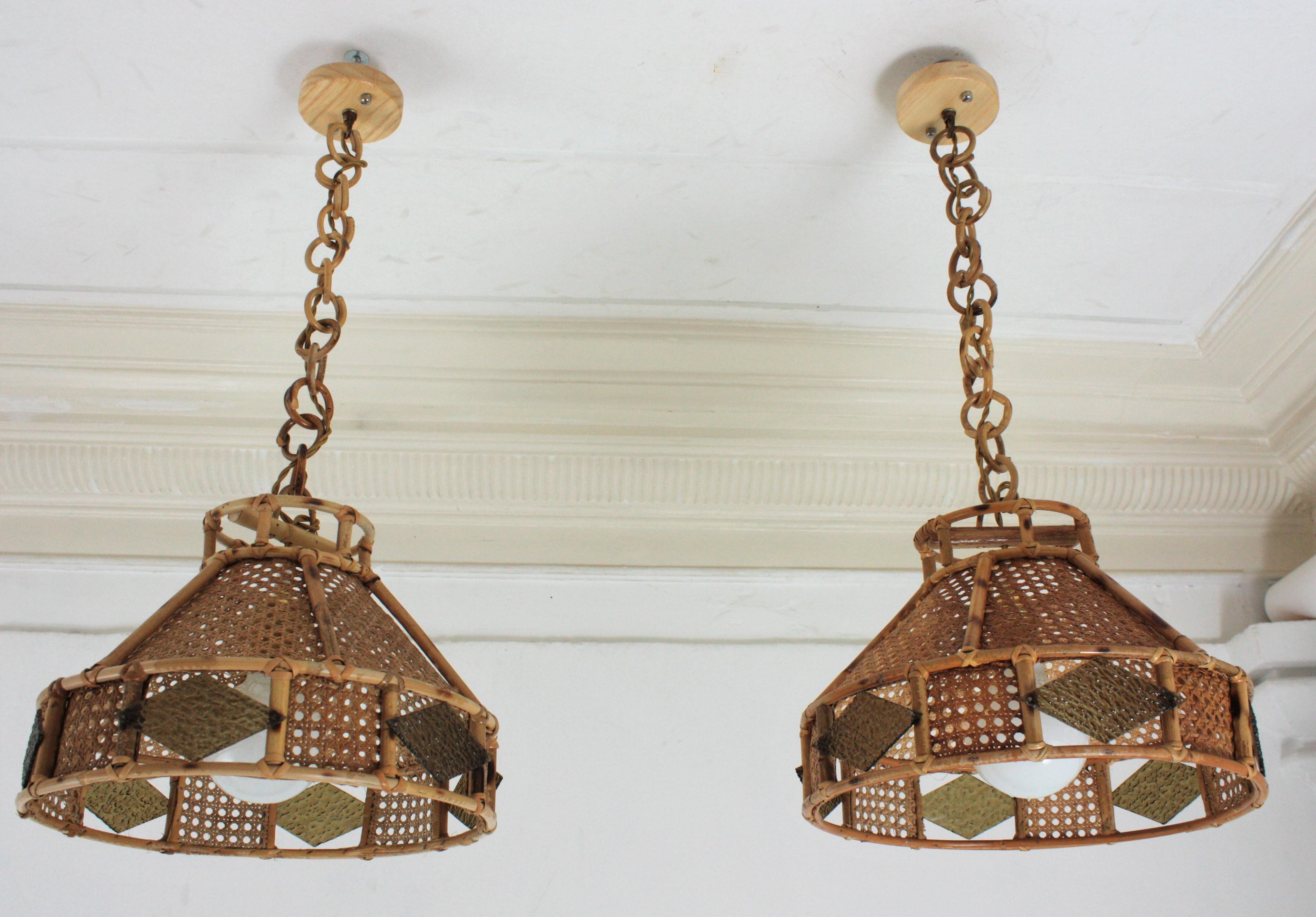 Italian Modern Wicker Wire Rattan Pendant Hanging Lights with Glass Accent, Pair For Sale 9
