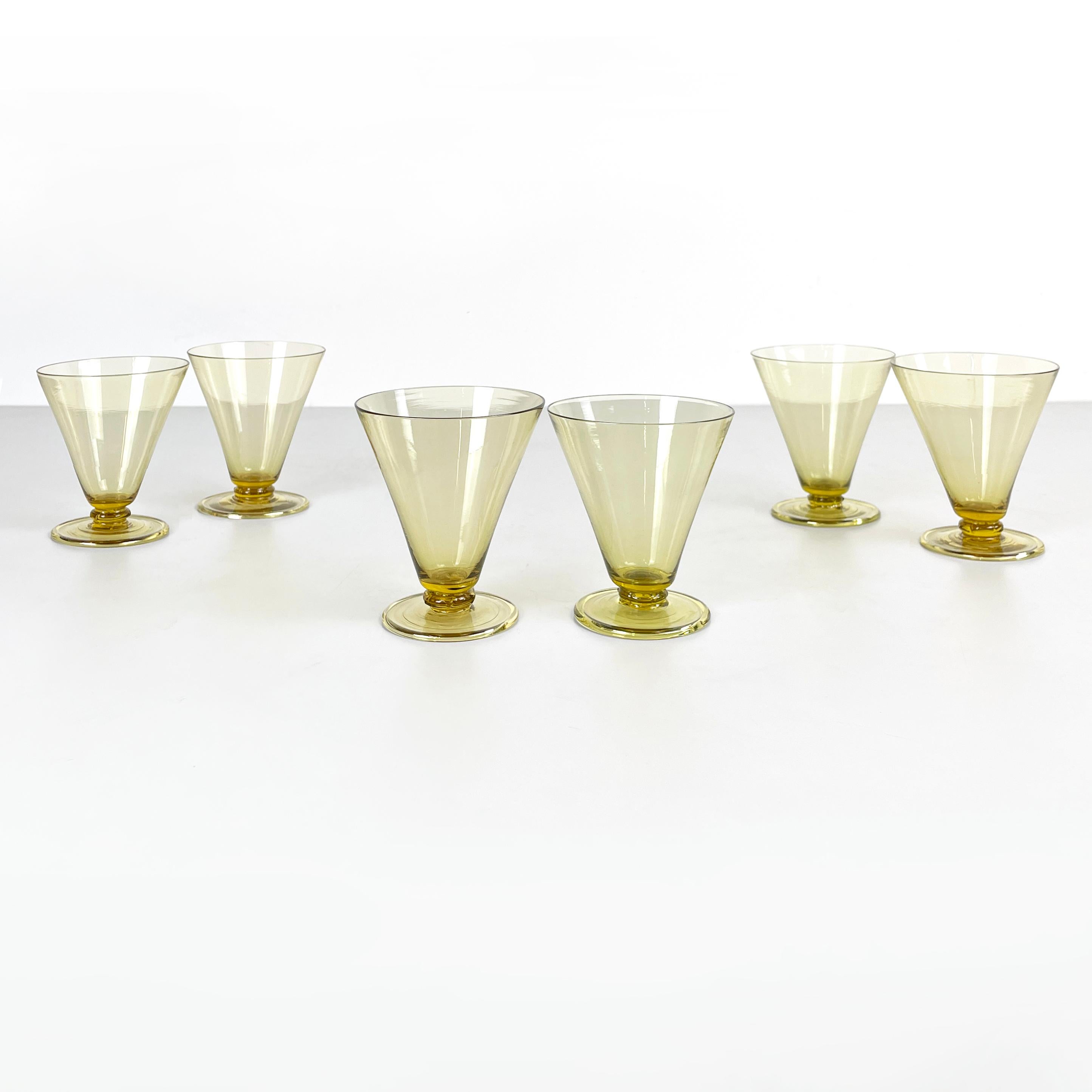 Italian modern Wine water Glass yellow transparent Murano glass by Venini 1990 In Good Condition In MIlano, IT
