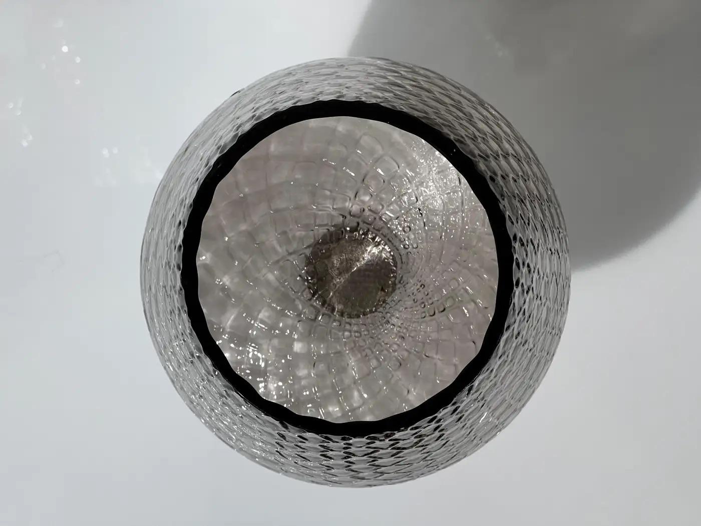 Fait main Lampe de bureau/vase de table italienne moderne en verre blanc et gris, à gradation câblée en vente