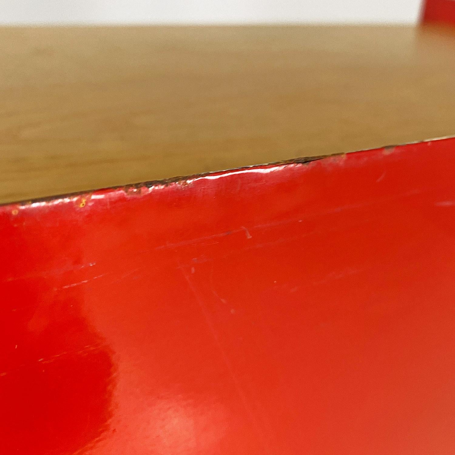 Librería autoportante italiana moderna de madera y metal rojo de Arflex, años 70 en venta 12