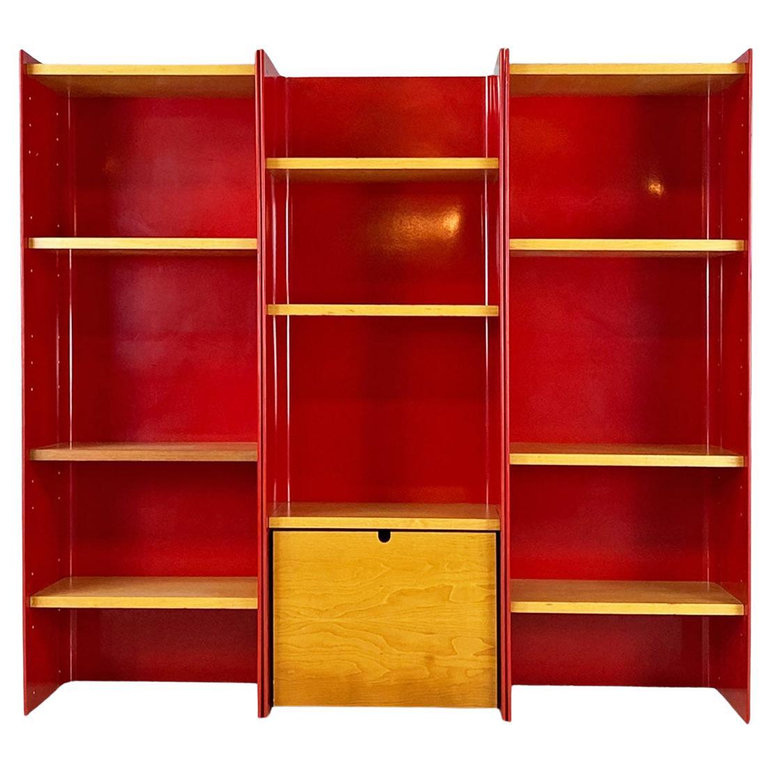 Italian modern wood and red metal self-supporting bookcase by Arflex, 1970s