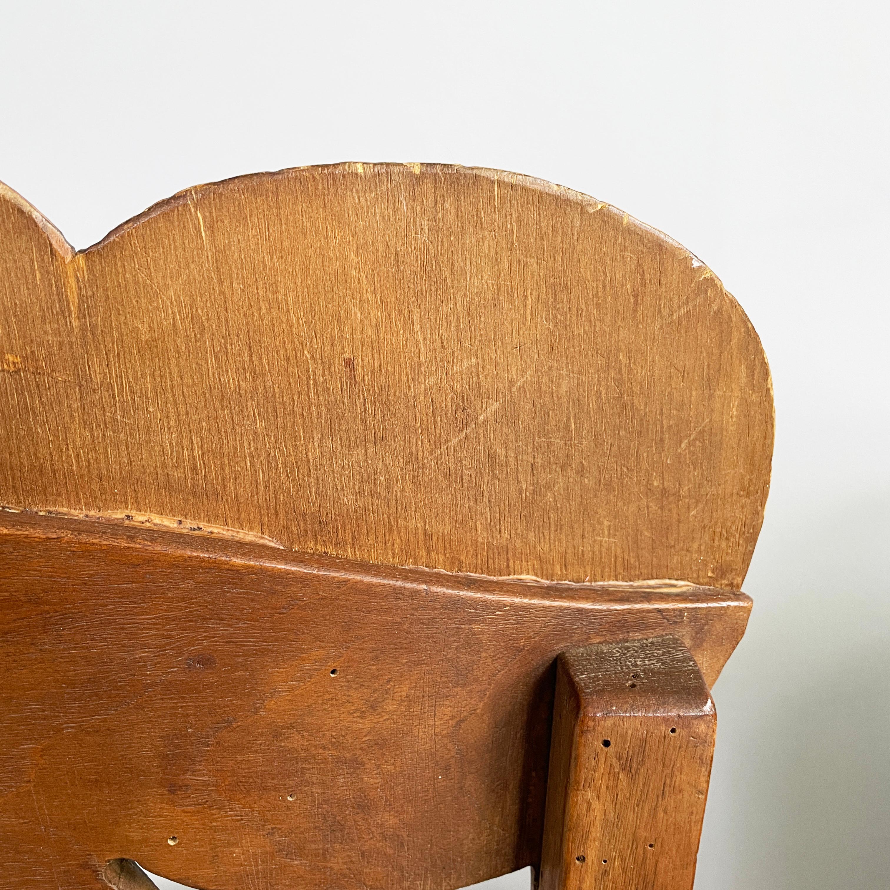 Chaise moderne italienne avec porte-bouteilles, œuvre d'art de Bogdan, années 2000 en vente 9