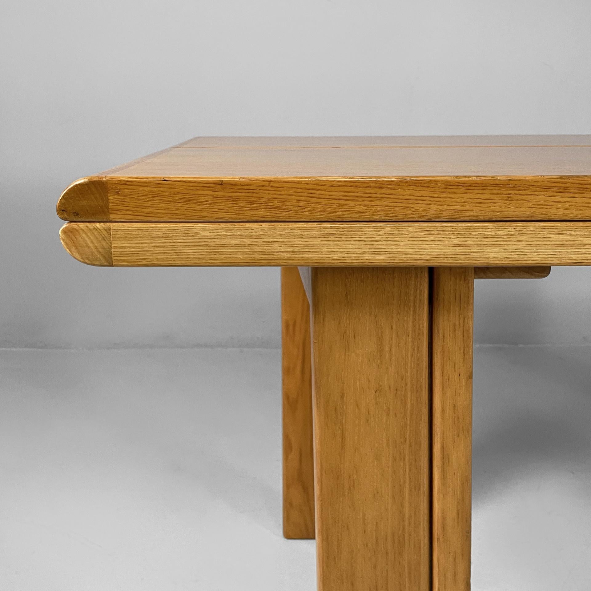 Table de salle à manger moderne italienne en Wood avec rallonges par Gigi Sabadin, années 1980. en vente 9