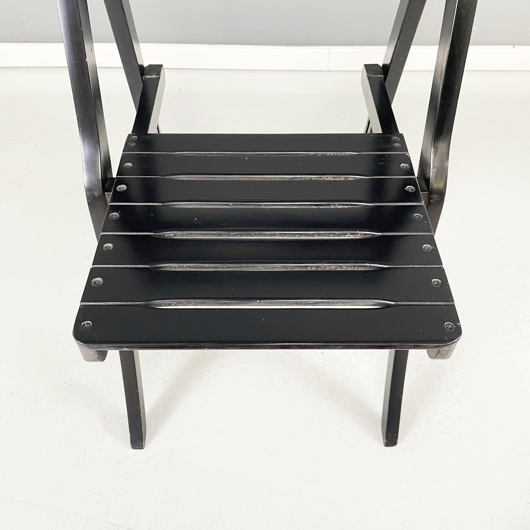 Italian modern Wood folding chairs Morettina by Ettore Moretti for Zanotta 1970s For Sale 10