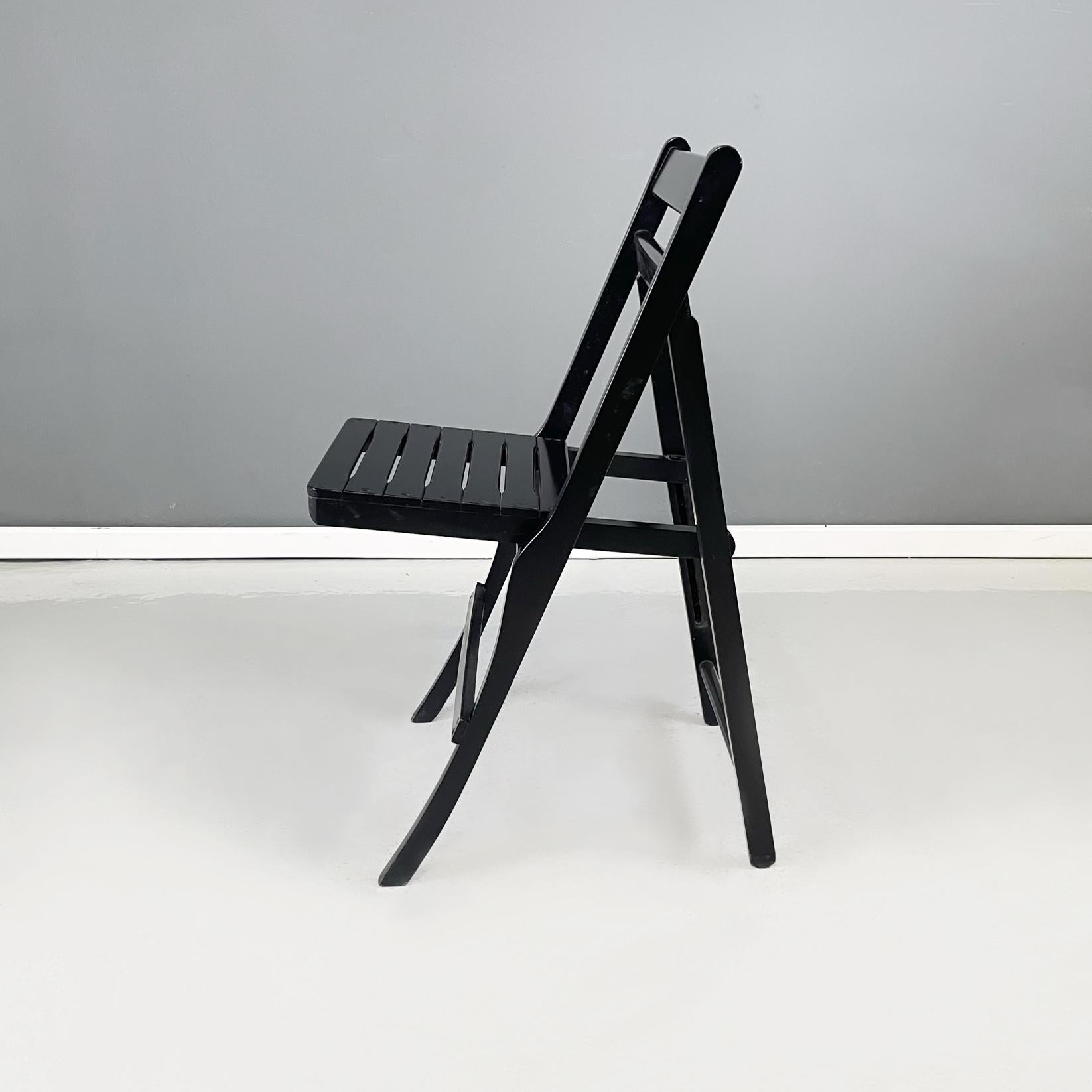 Late 20th Century Italian modern Wood folding chairs Morettina by Ettore Moretti for Zanotta 1970s For Sale