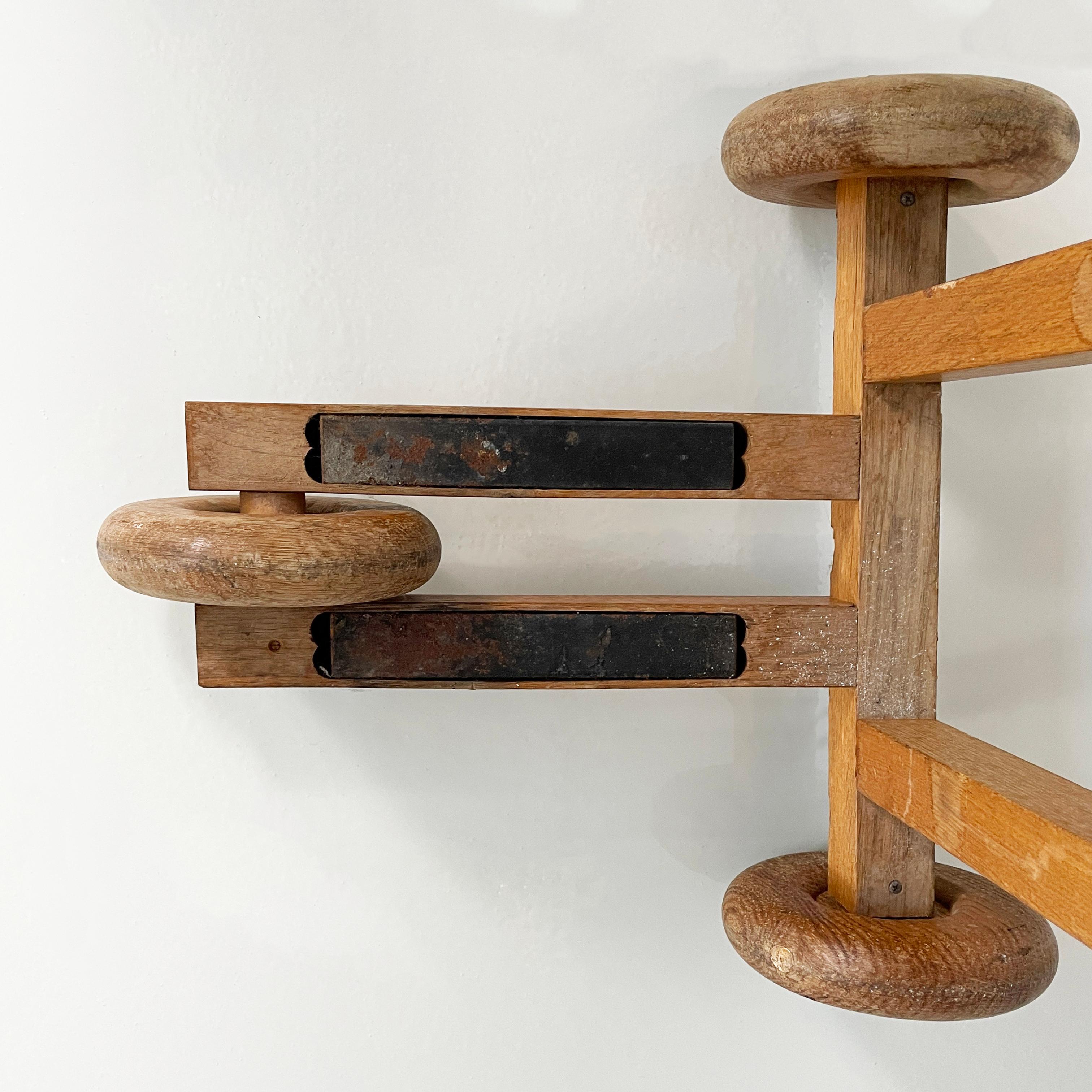 Italian modern Wood valet stand with hat holder by BeroDesign Cacharel, 1980s For Sale 12
