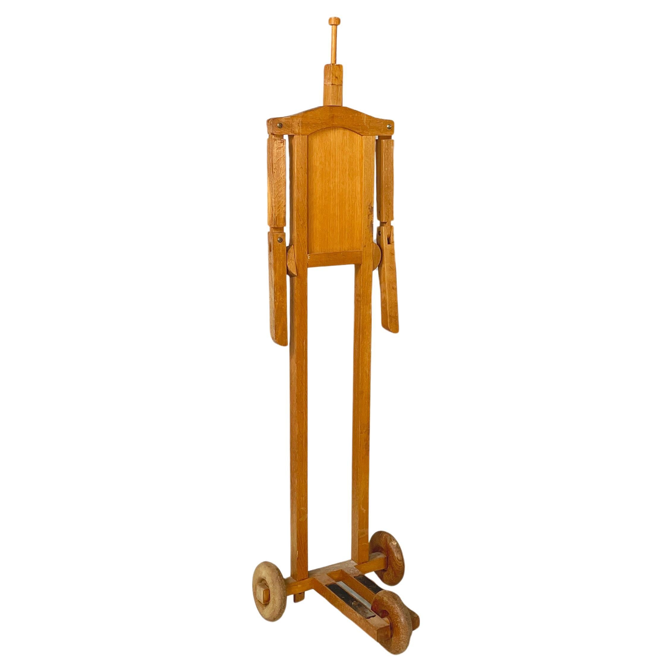 Italian modern Wood valet stand with hat holder by BeroDesign Cacharel, 1980s For Sale