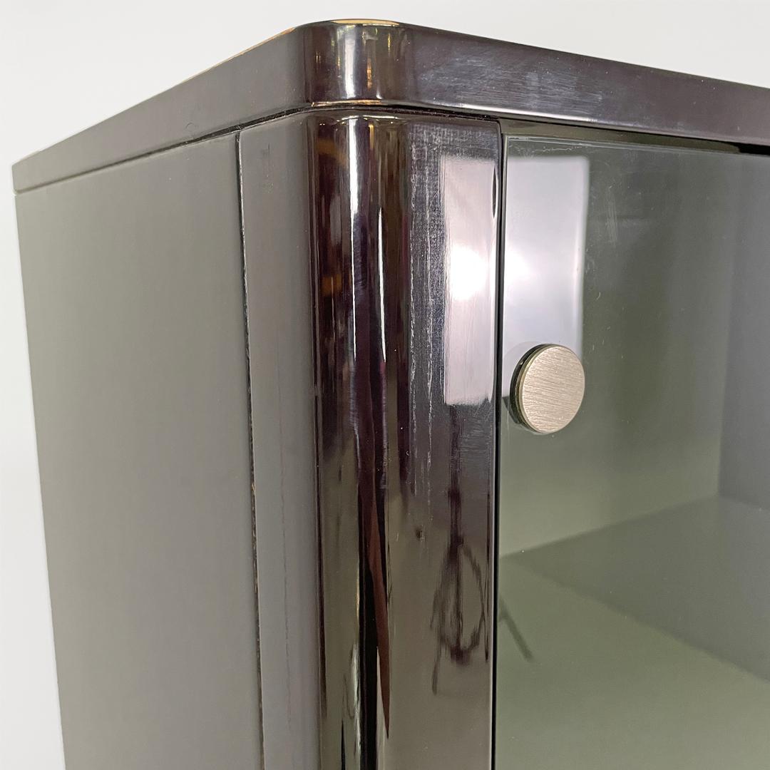 Italian modern wooden black lacquered wardrobe, 1970s For Sale 4
