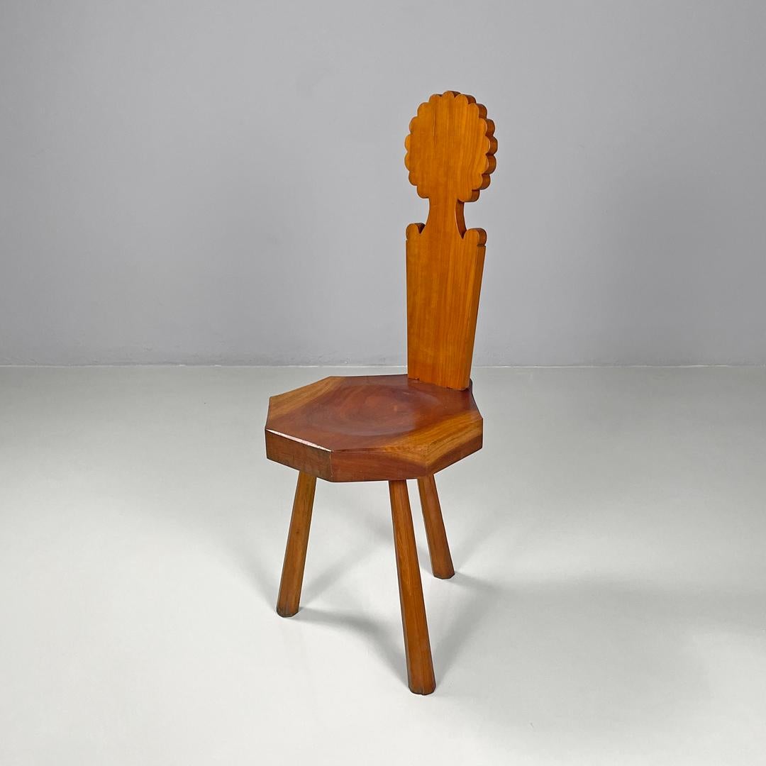 Sillas modernas italianas de madera con decoración hexagonal y festoneado en el asiento, años 70 Moderno en venta