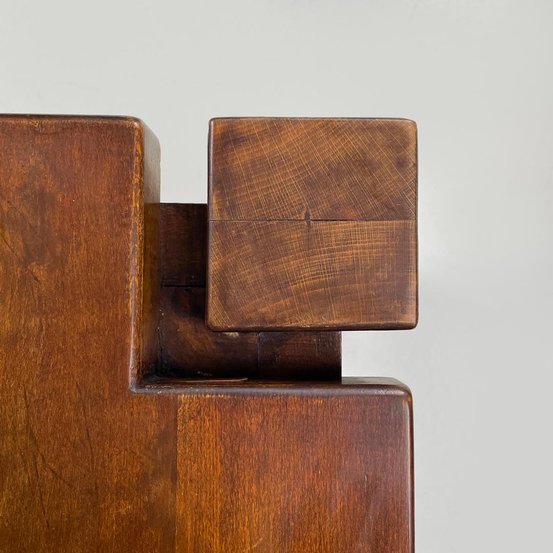 Italian modern wooden coffee table with geometric lines and squared legs, 1970s For Sale 4