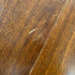Mesa de centro italiana moderna de madera con líneas geométricas y patas cuadradas, años 70