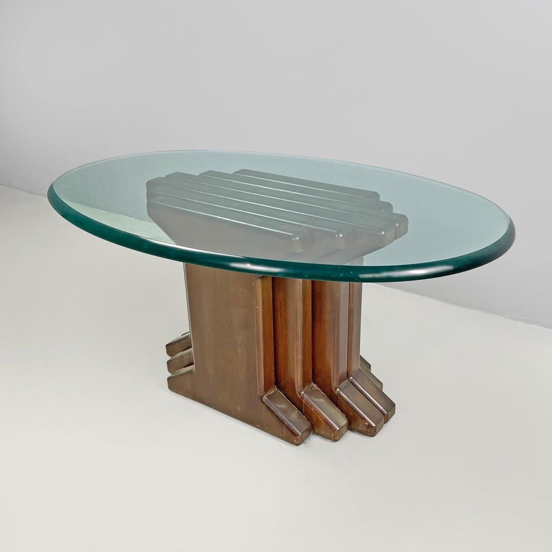Italian modern wooden coffee table with geometrical base and glass top, 1970s In condizioni buone in vendita a MIlano, IT