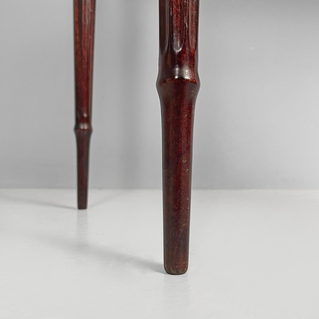 Moderne italienische Holzkonsole aus Holz mit verzierten Beinen im Stil, 1970er Jahre im Angebot 11