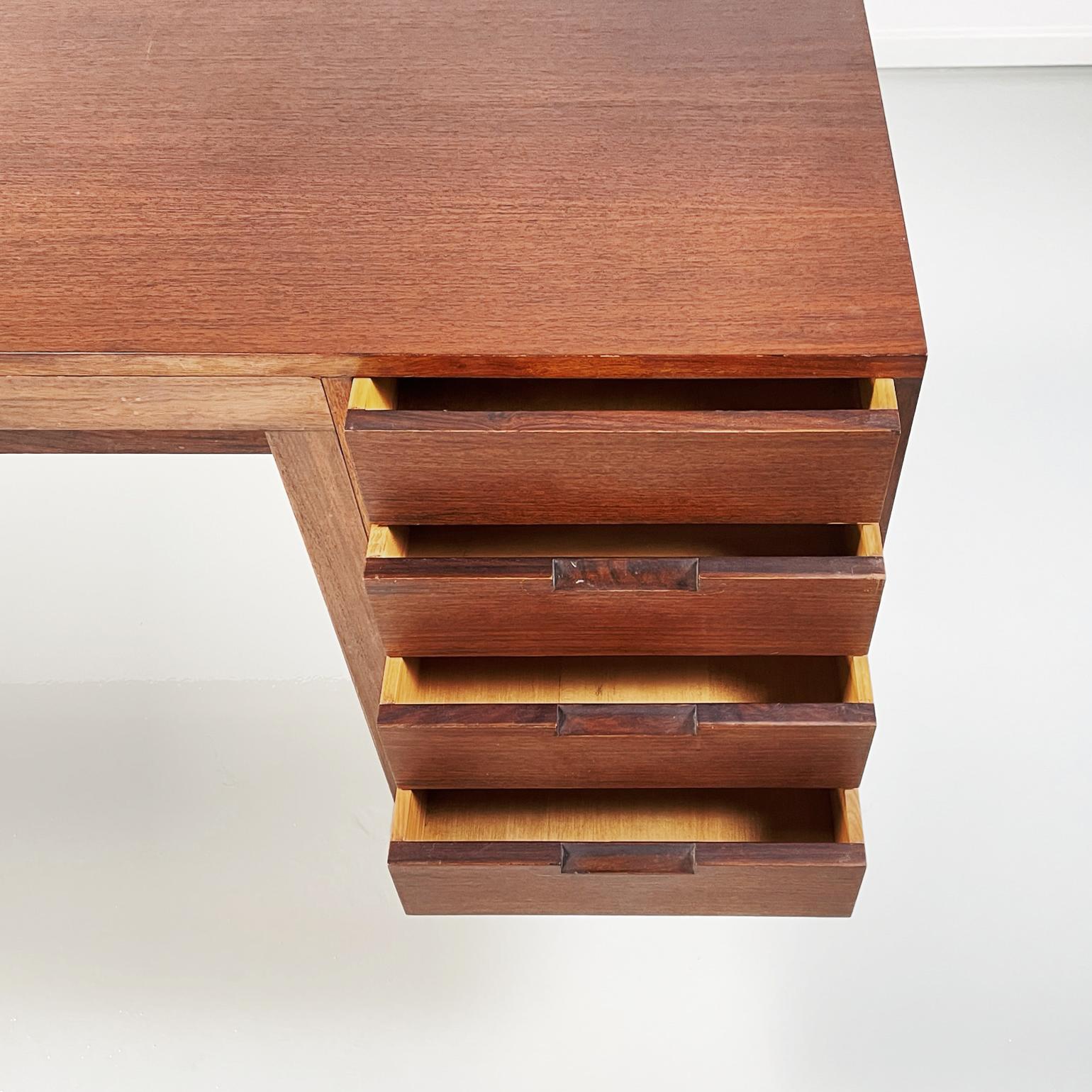 Italian modern Wooden desk mod. Canaan by Marcel Breuer for  Gavina, 1970s For Sale 5