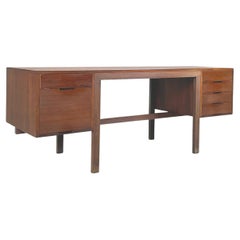 Retro Italian modern Wooden desk mod. Canaan by Marcel Breuer for  Gavina, 1970s