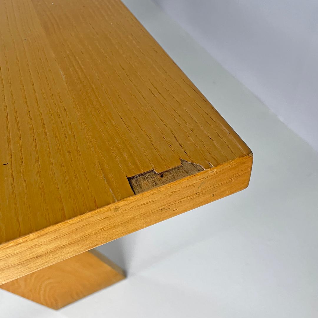 Italian modern wooden dining table by Gigi Sabadin for Stilwood, 1970s For Sale 4