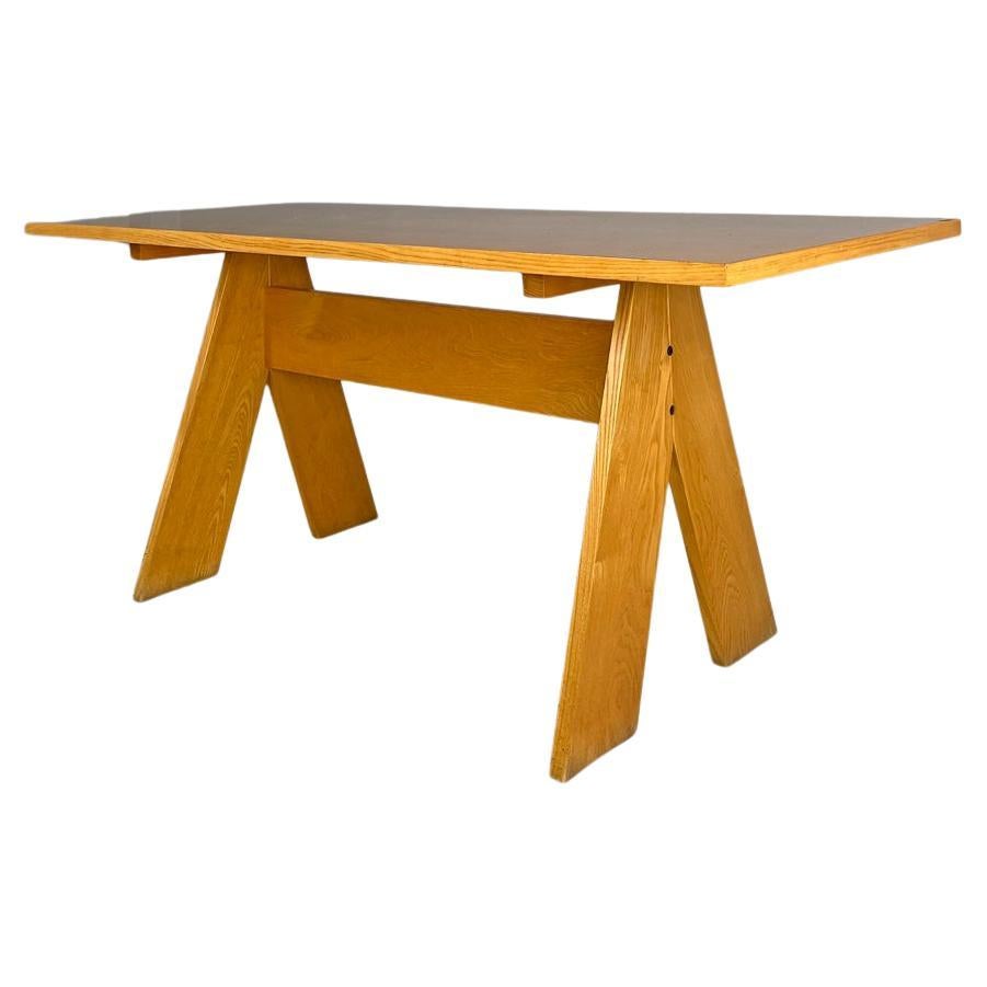 Table de salle à manger italienne moderne en bois de Gigi Sabadin pour Stilwood, 1970